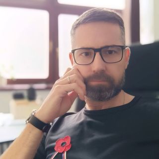 Good morning, friends! ☕️ Wishing you a wonderful and productive start to the new week. And a massive thank you for all...